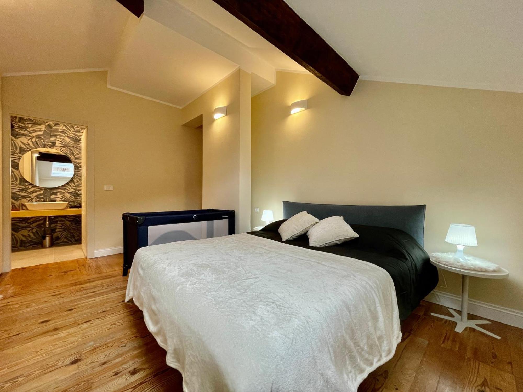 Villa Migliorini Lusso & Comfort In Finalborgo. 菲纳莱利古雷 外观 照片