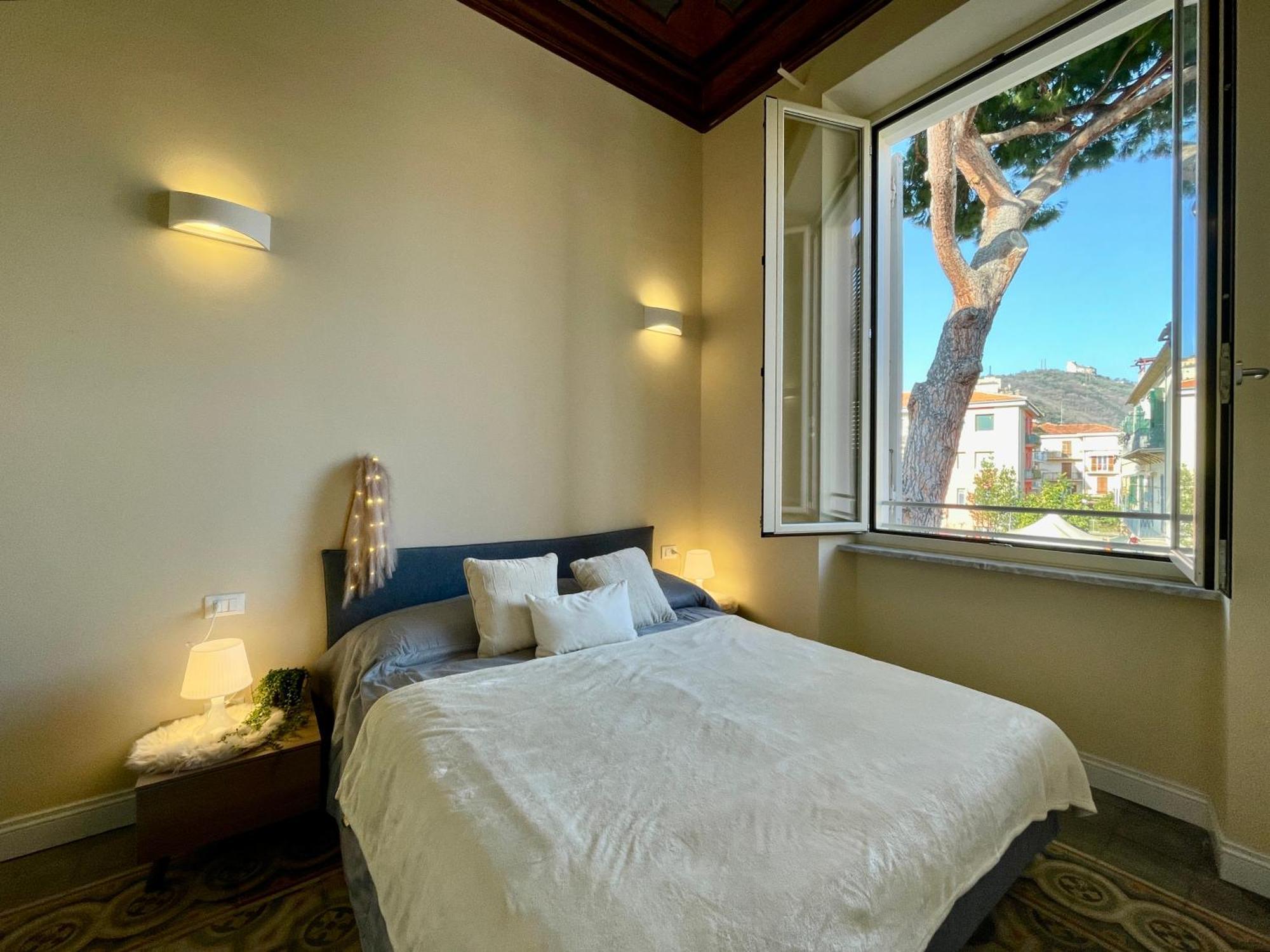 Villa Migliorini Lusso & Comfort In Finalborgo. 菲纳莱利古雷 外观 照片